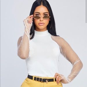 HoneyBum White going out top